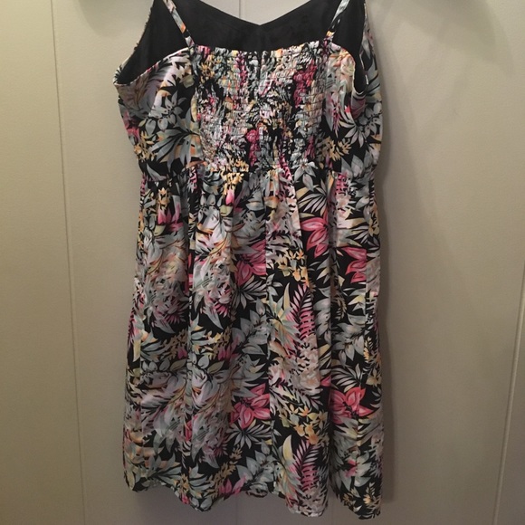 Juniors Spring Floral Mini Dress Babydoll - Picture 3 of 4